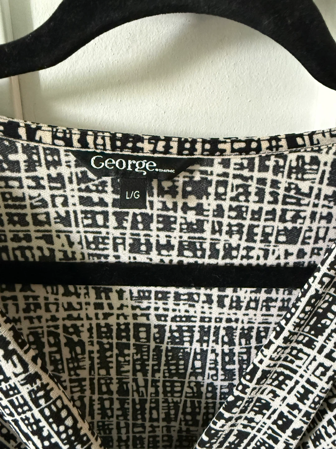 George Women's L/G Wrap Dress - photo 4