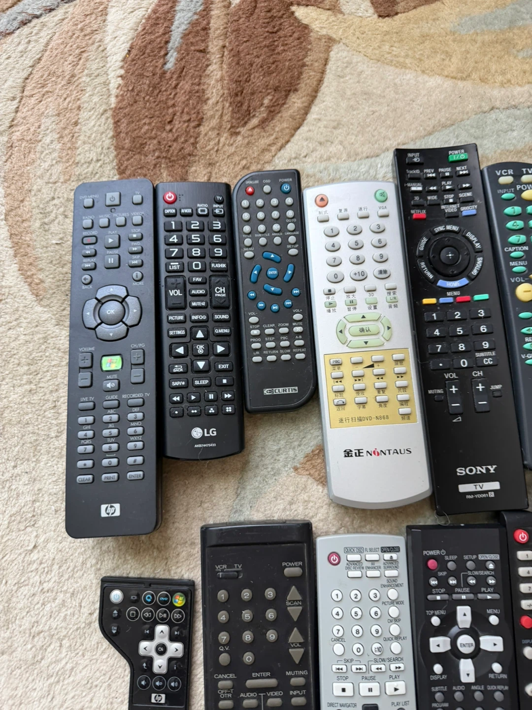 REMOTE CONTROL LOT – TV, DVD, MEDIA & PC DEVICES - photo 2