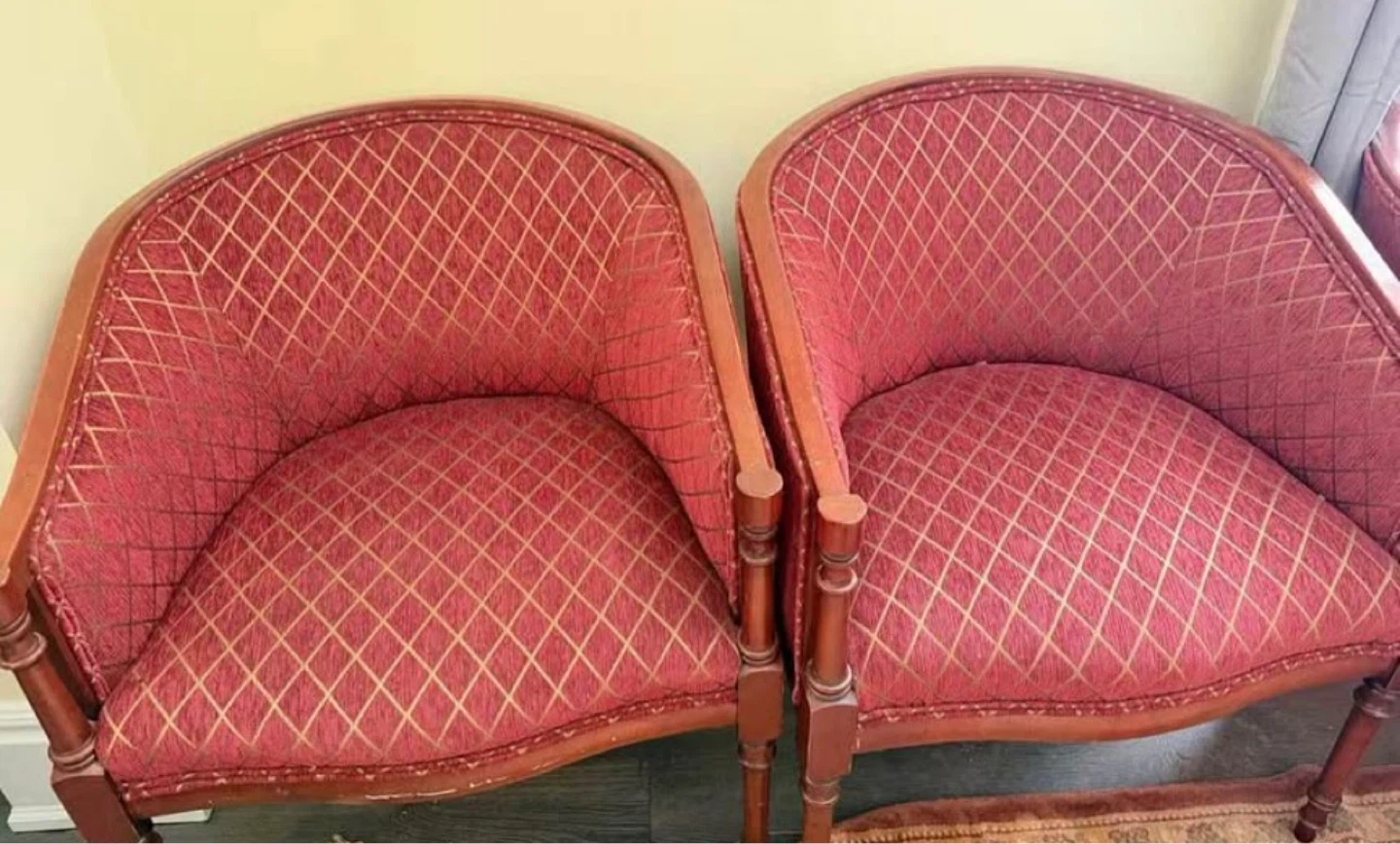 Set of 4 Barrel Chairs - Red Damask Pattern - photo 2