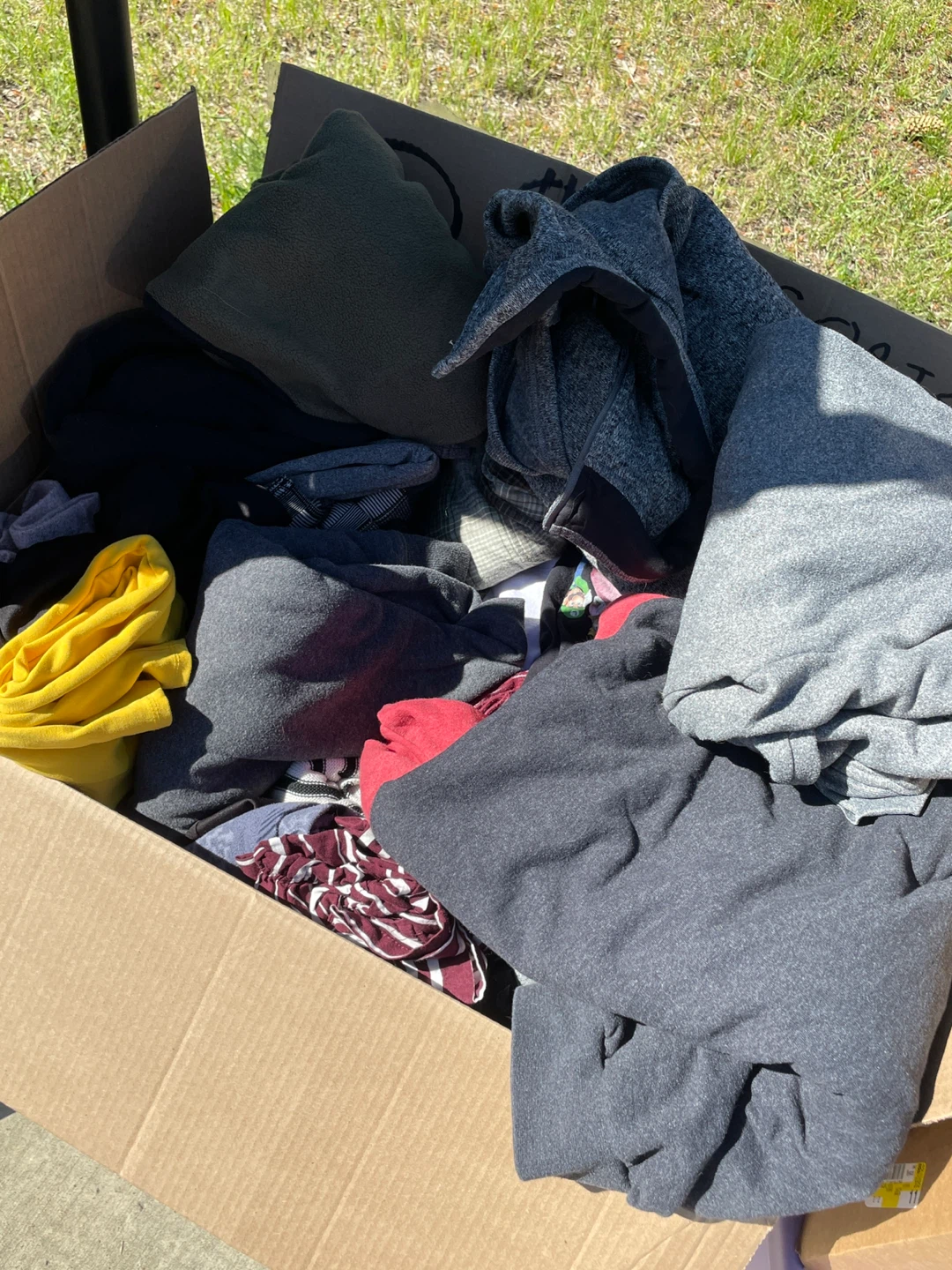 ALL SORTS OF CHEAP CLOTHES!!! SALE - photo 3