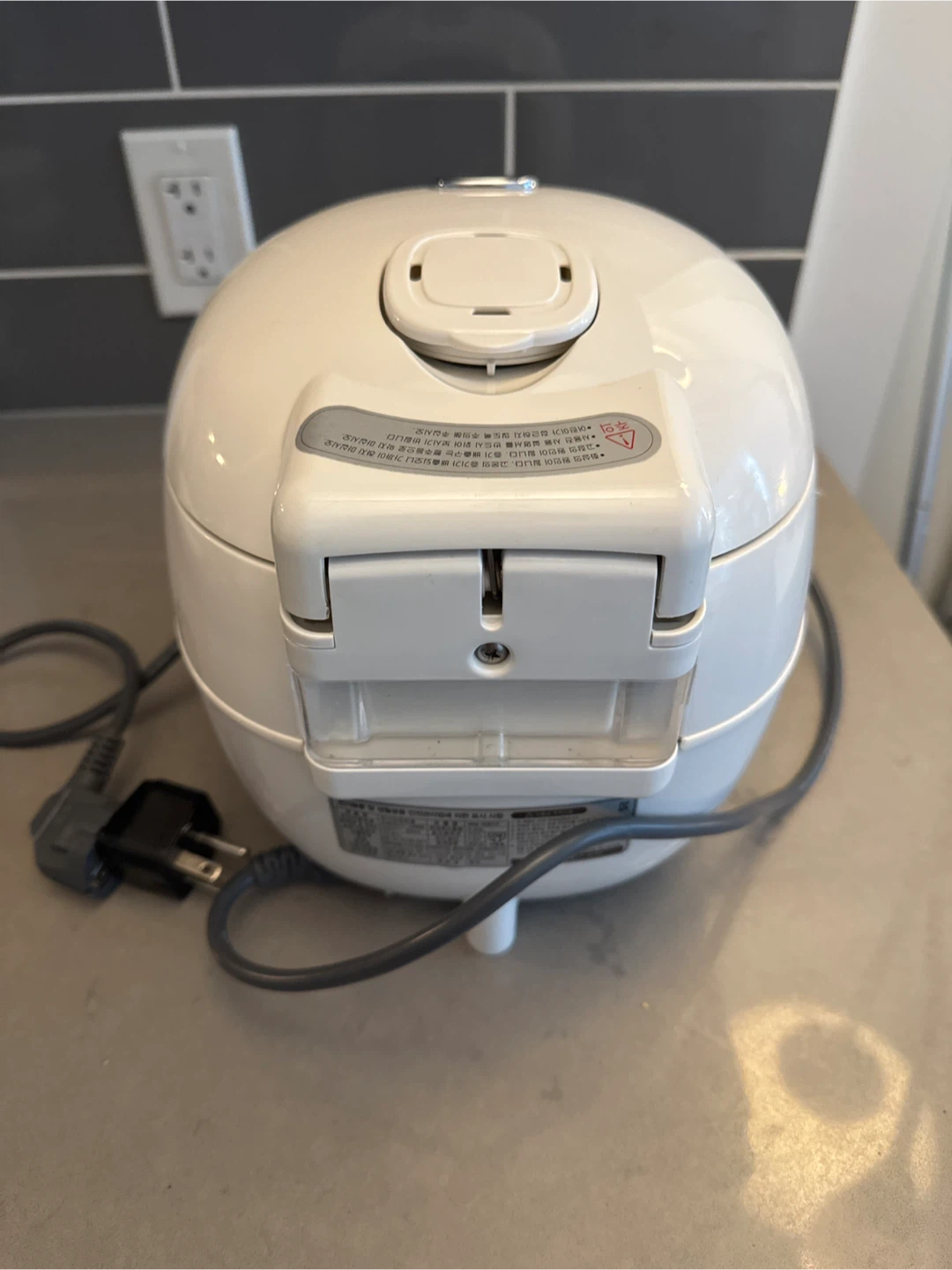 CUCHEN WM-0301F Rice Cooker - photo 2