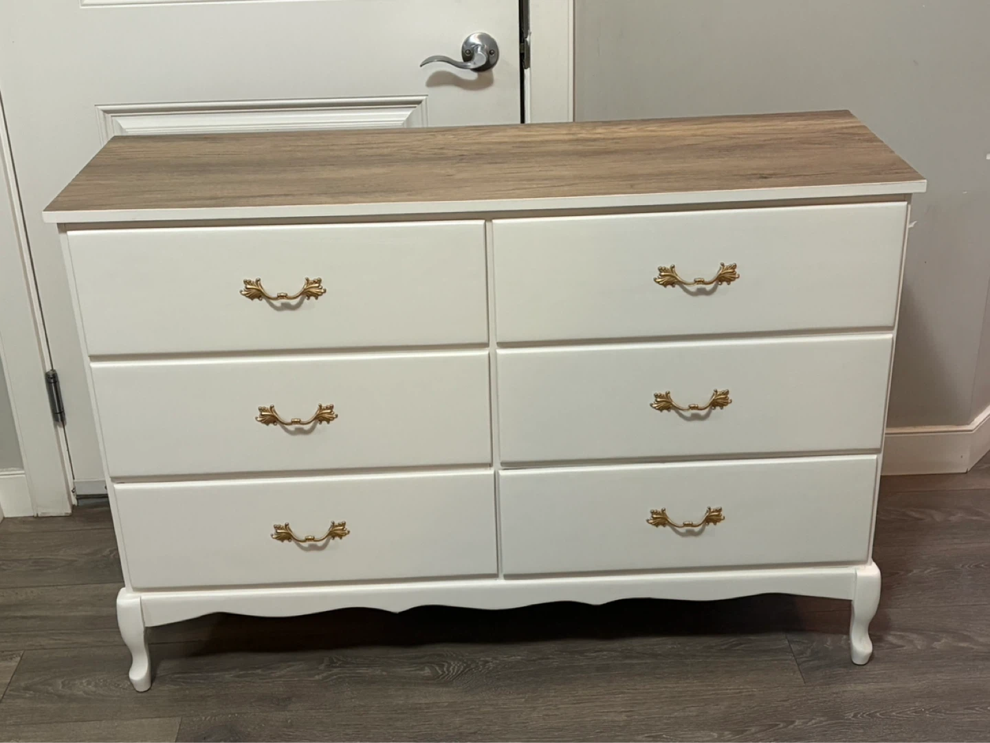 Six drawer Dresser