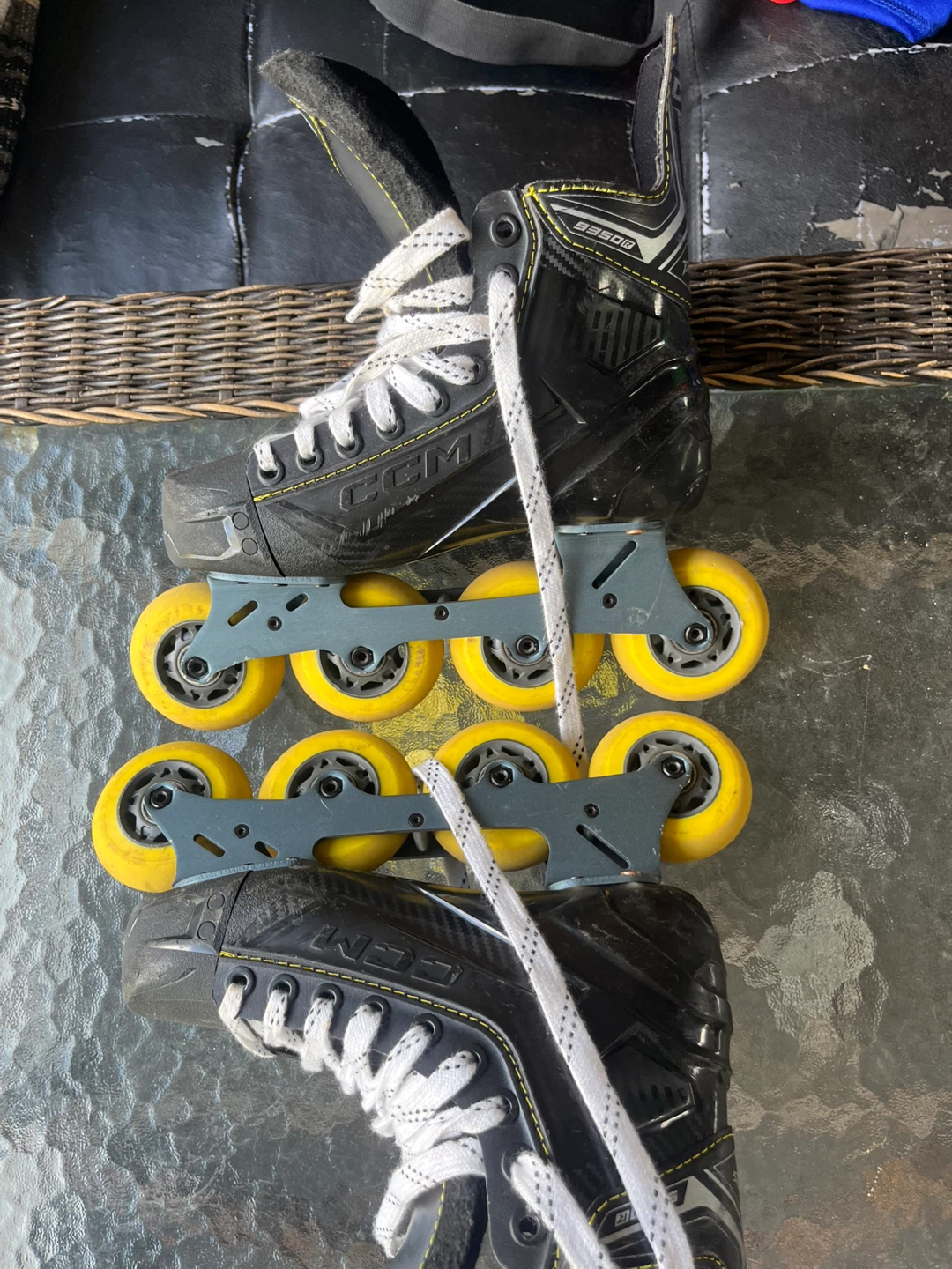 CCM Roller Hockey Skates - photo 2