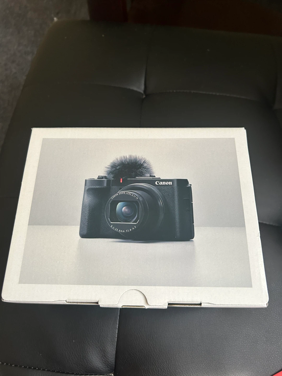 Canon PowerShot V1 Vlog Camera - photo 3
