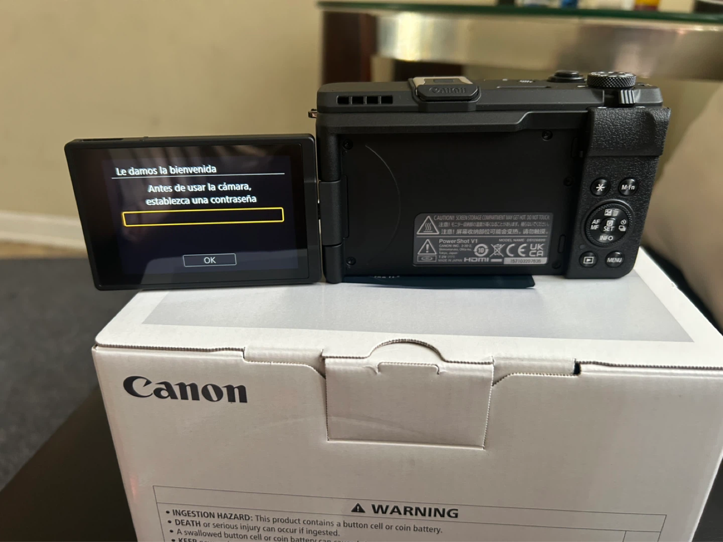 Canon PowerShot V1 Vlog Camera - photo 2