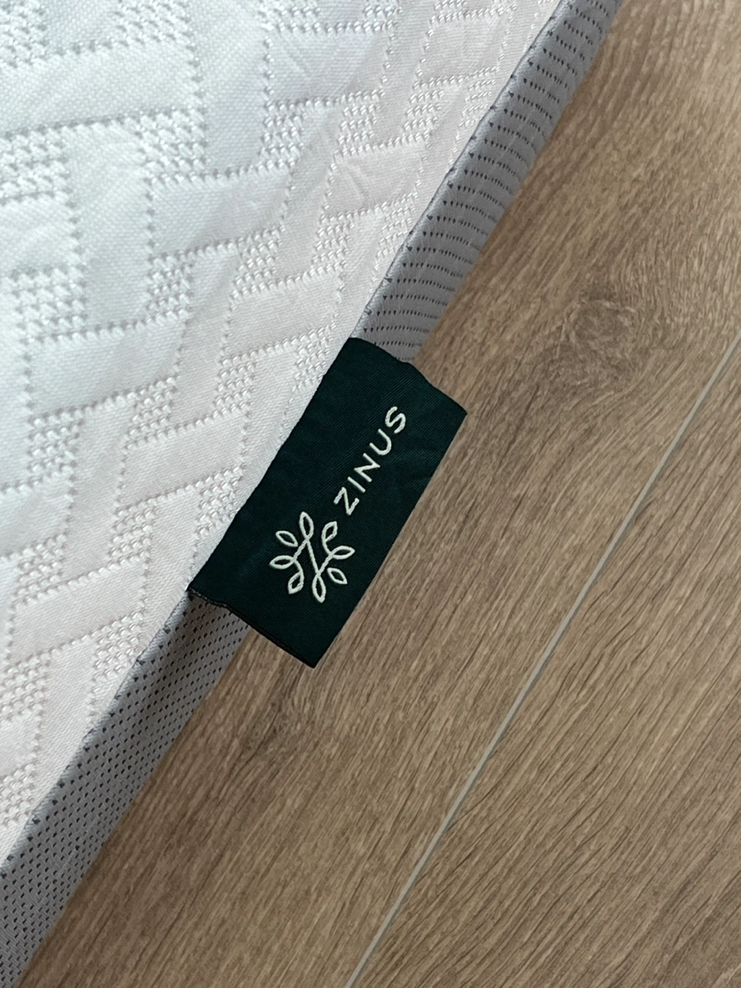 Zinus Queen Mattress - 8 Inch Green Tea Memory Foam - photo 3