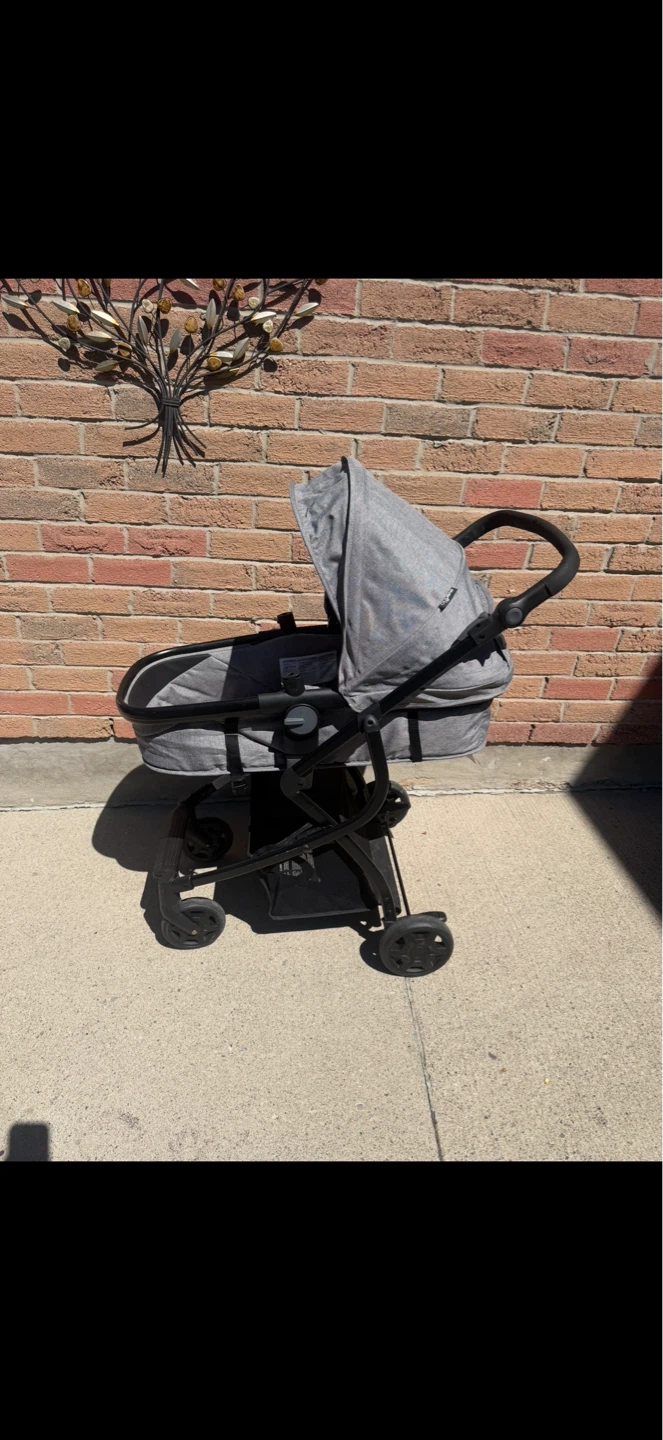 Convertible Baby Bed Stroller to Normal Stroller