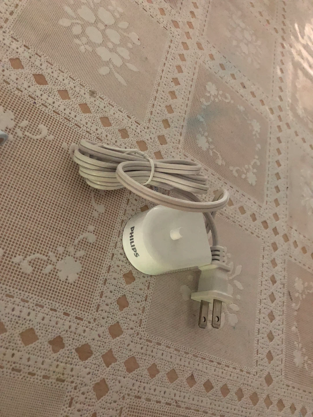 Philips Sonicare Electric Toothbrush Set with Charger and Heads - photo 2