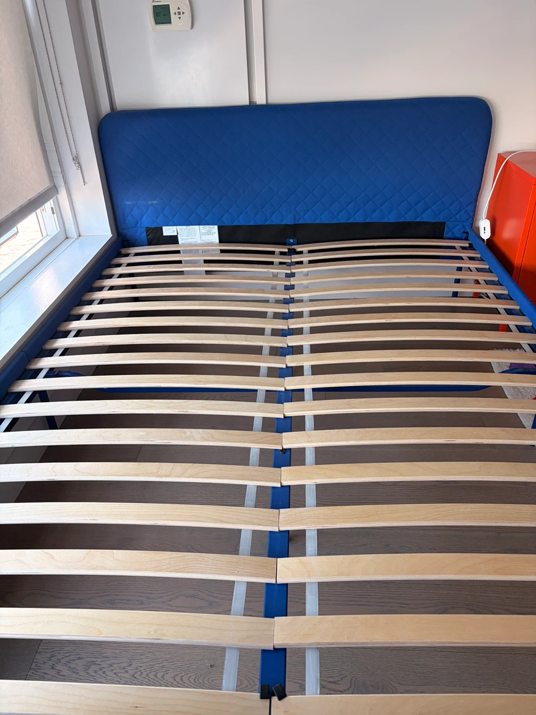 Queen Bed & Zinus Mattress – Excellent Condition – Moving Sale - photo 4