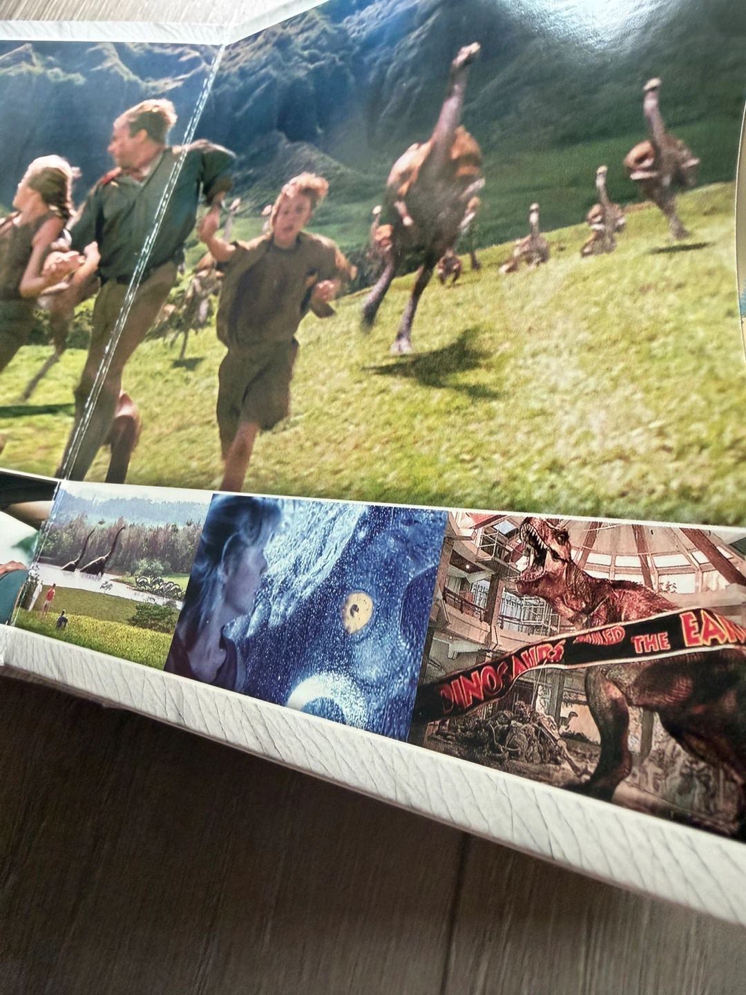 Jurassic Park Collection Blu-Ray Disc Set - photo 2