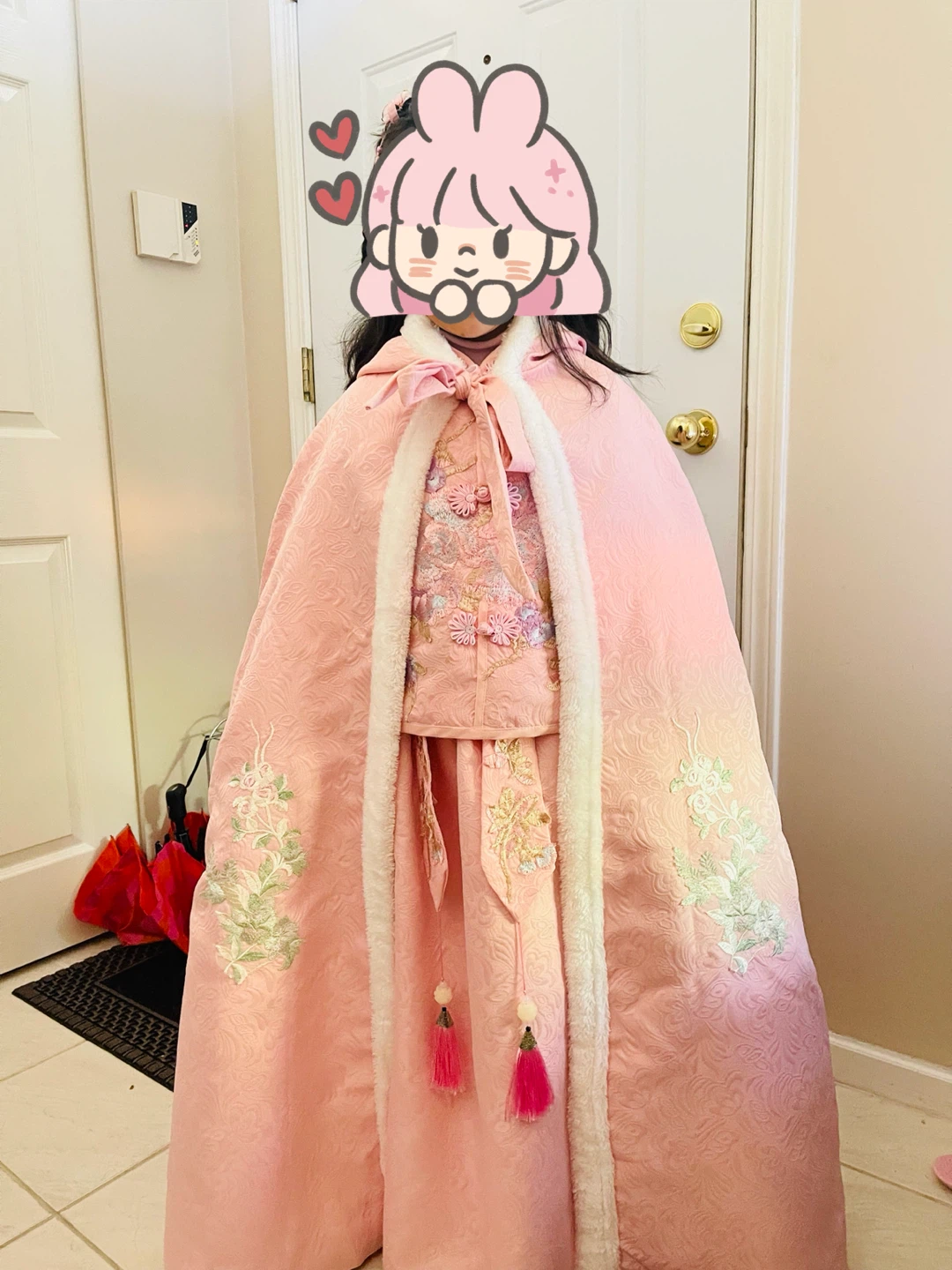 Pink Embroidered Cape with Faux Fur Trim - photo 2