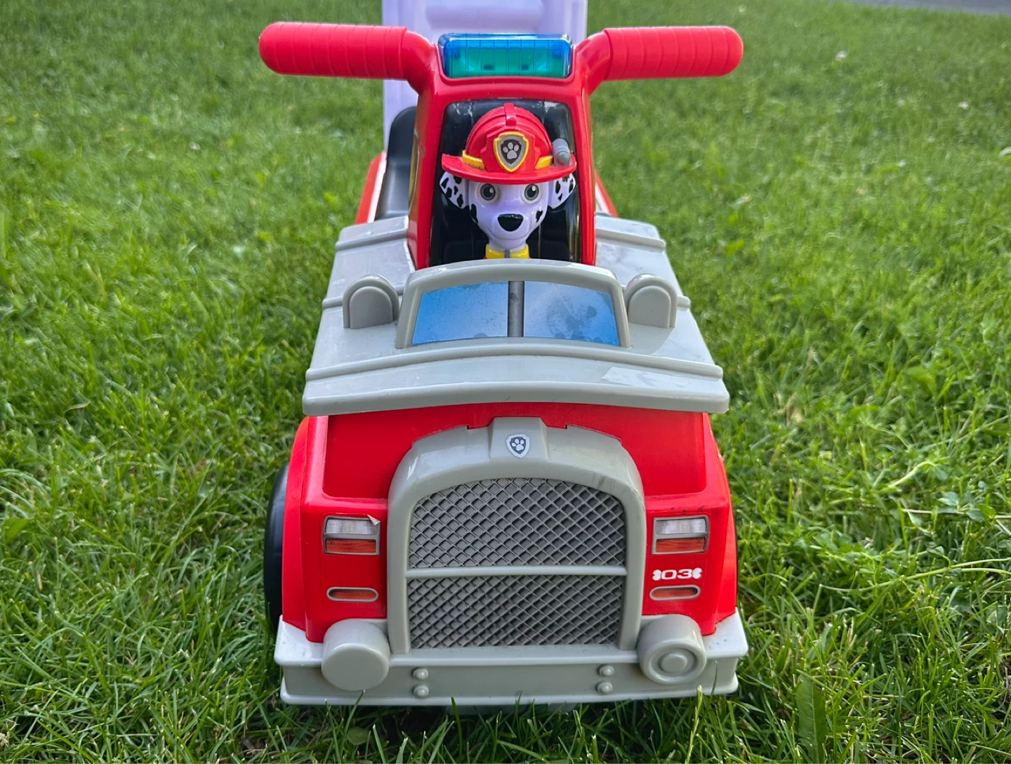 Paw Patrol Marshall Fire Truck Ride-On Toy - photo 2