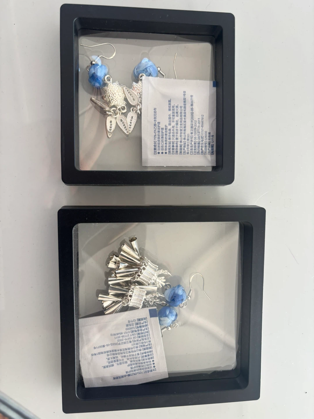 Earring 10 dollars each - photo 4