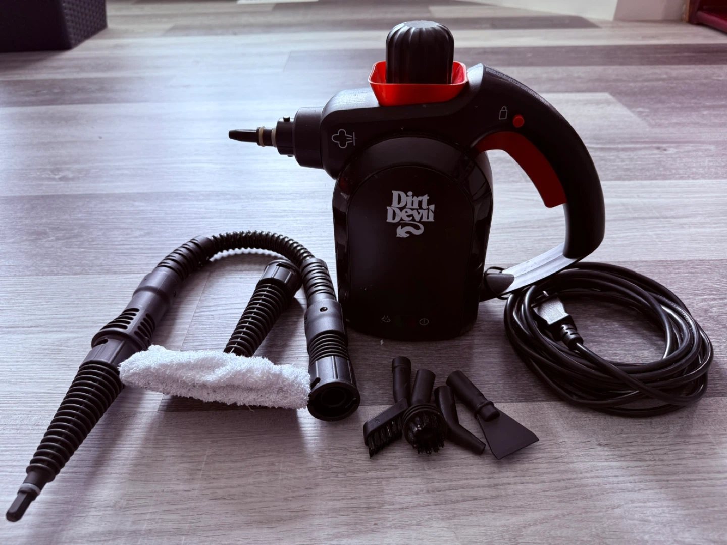 Dirt Devil Handheld Steam Cleaner - photo 2