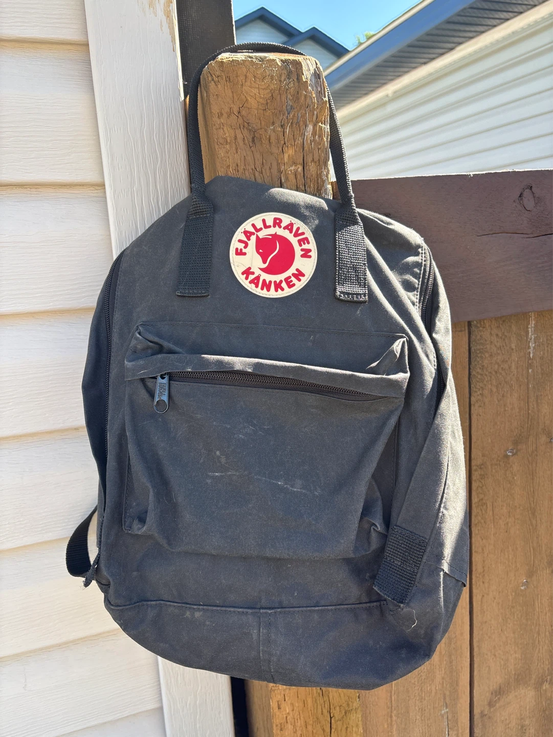 Fjällräven Kånken Backpack.  Small.