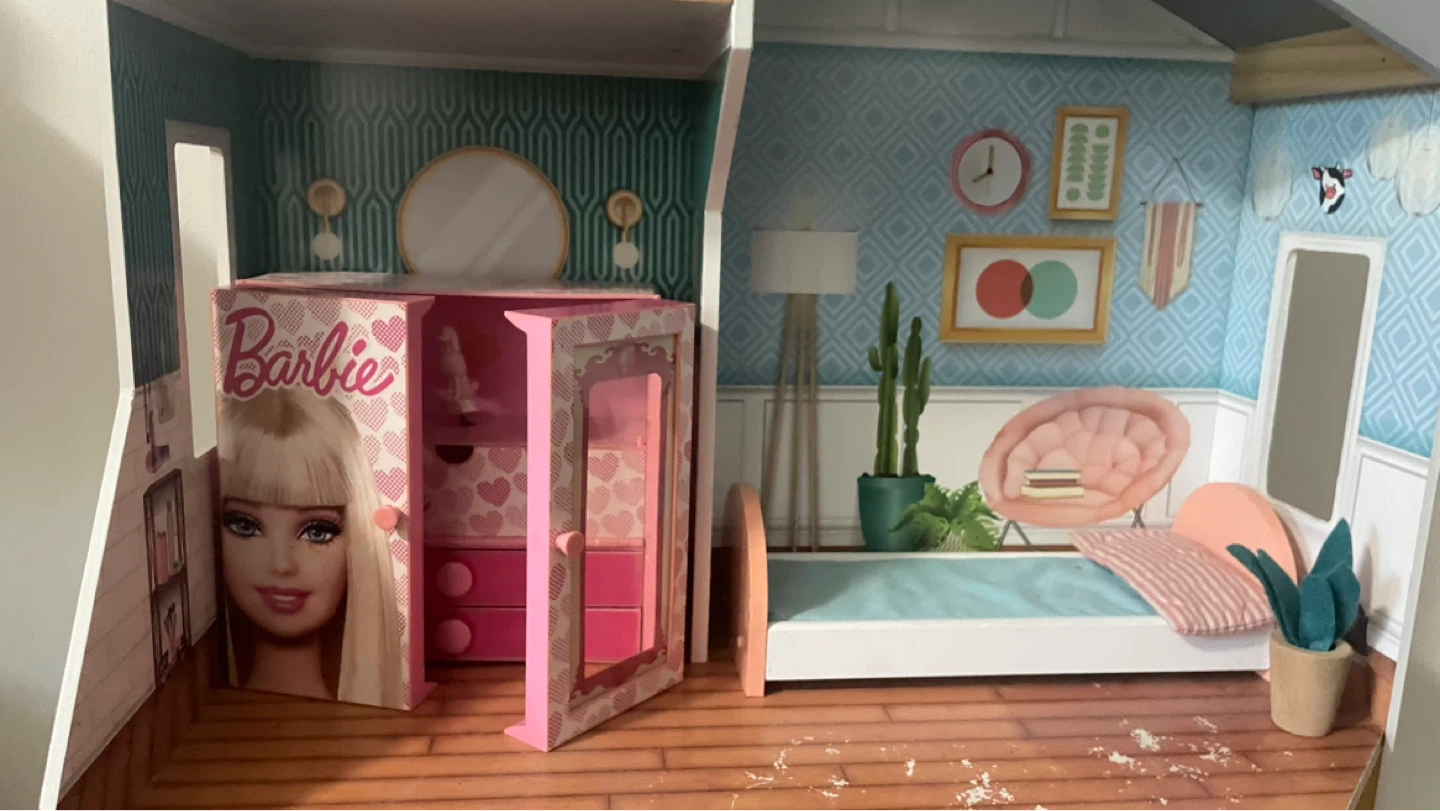 Barbie Dollhouse with Accessories - photo 3