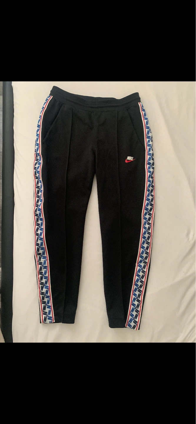 Nike Tracksuit - Never Worn - photo 2