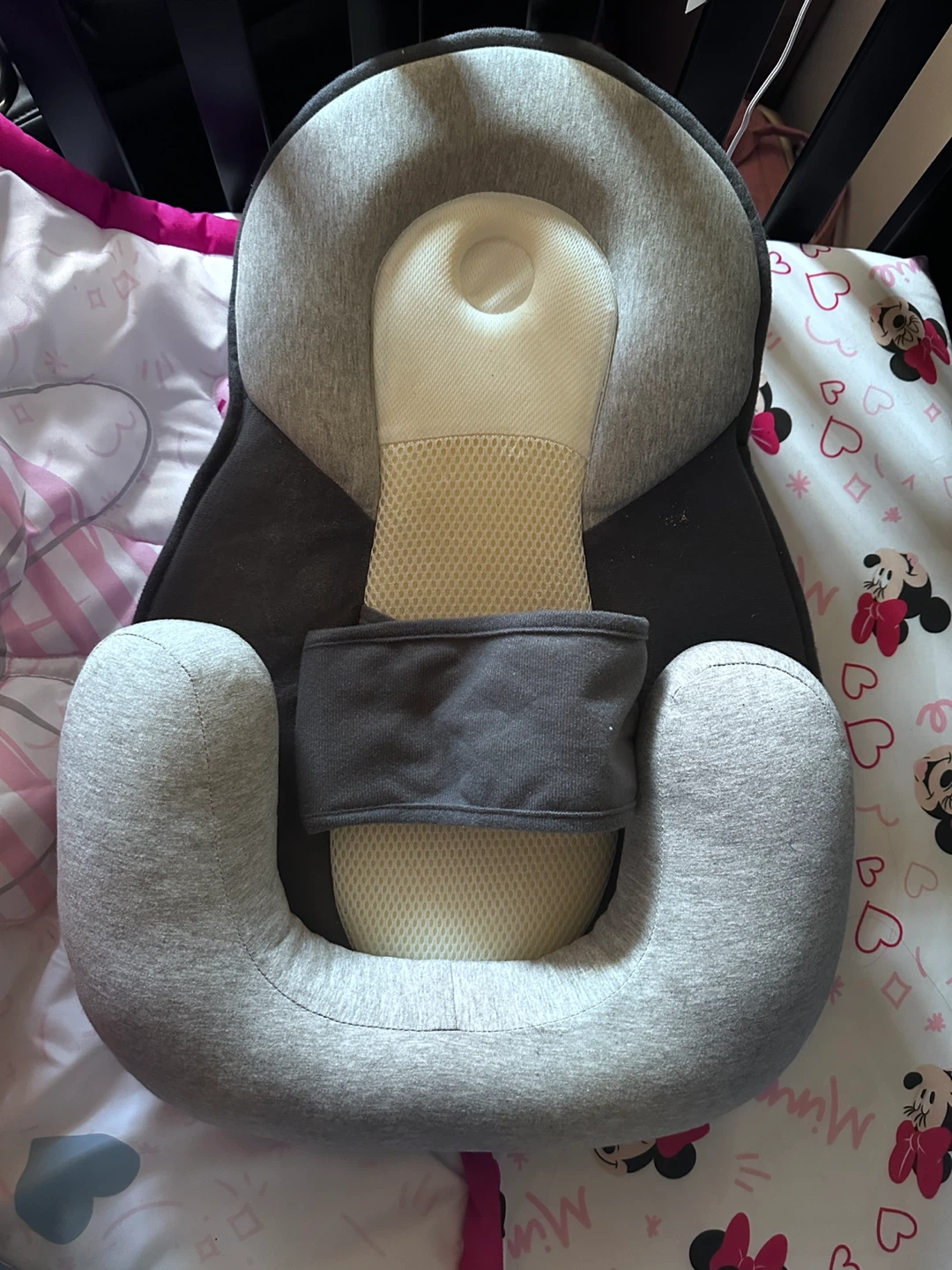 Anti Reflux Feeding Support Lounger Pillow with Safety Strap