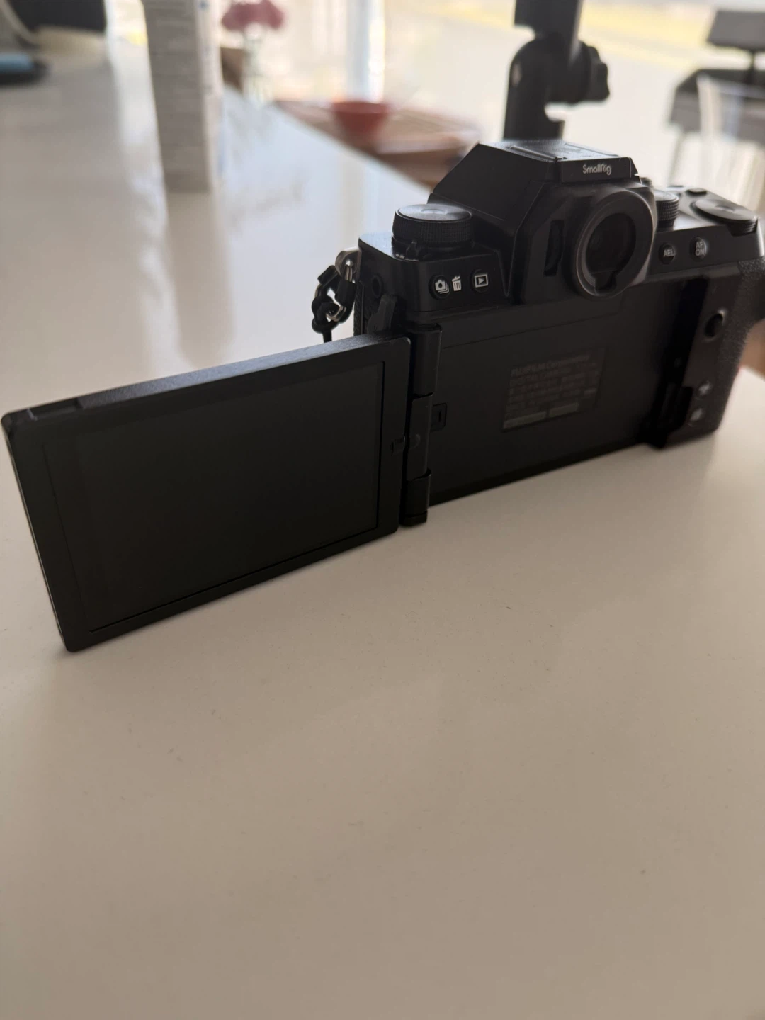 Fujifilm X-S10 Mirrorless Camera - photo 5