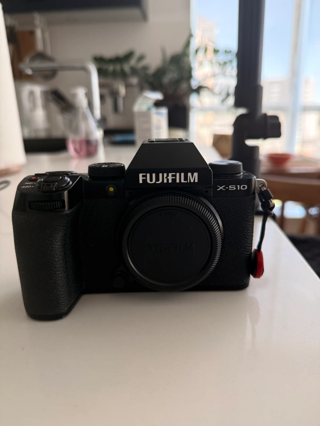 Fujifilm X-S10 Mirrorless Camera