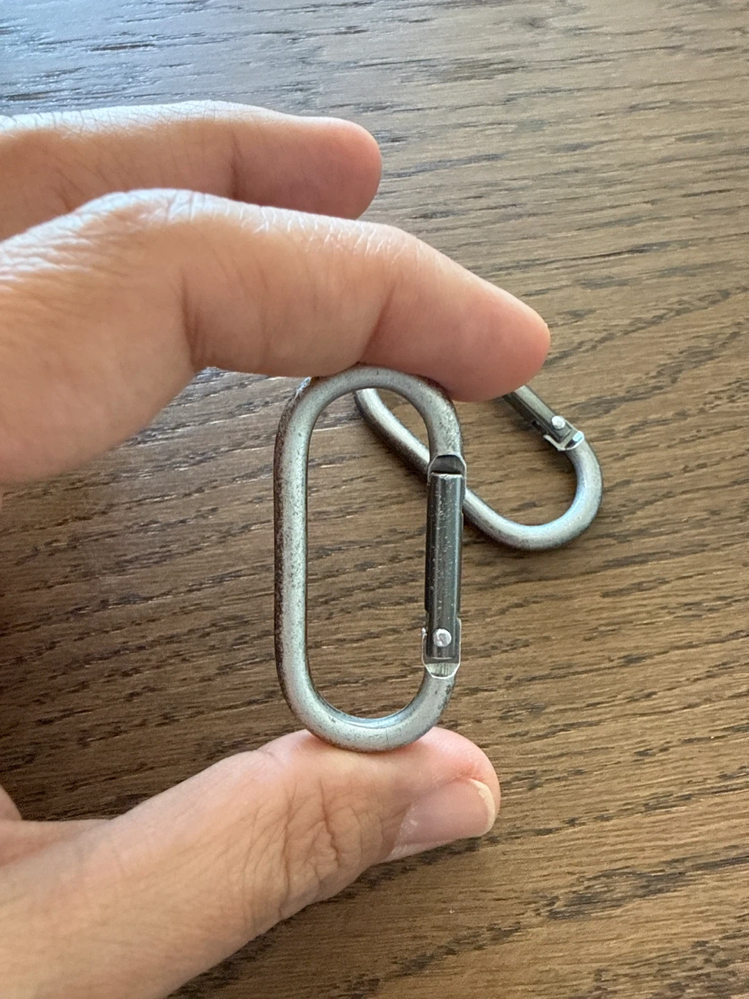 2 Silver Oval Carabiner Clips - photo 2