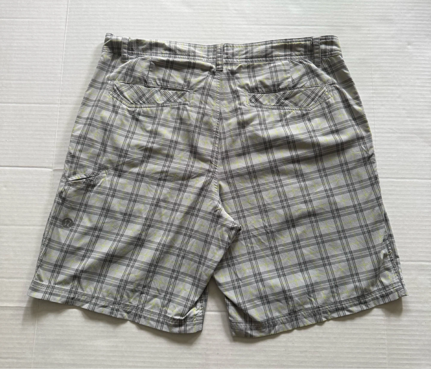 Lululemon Plaid Shorts - photo 4