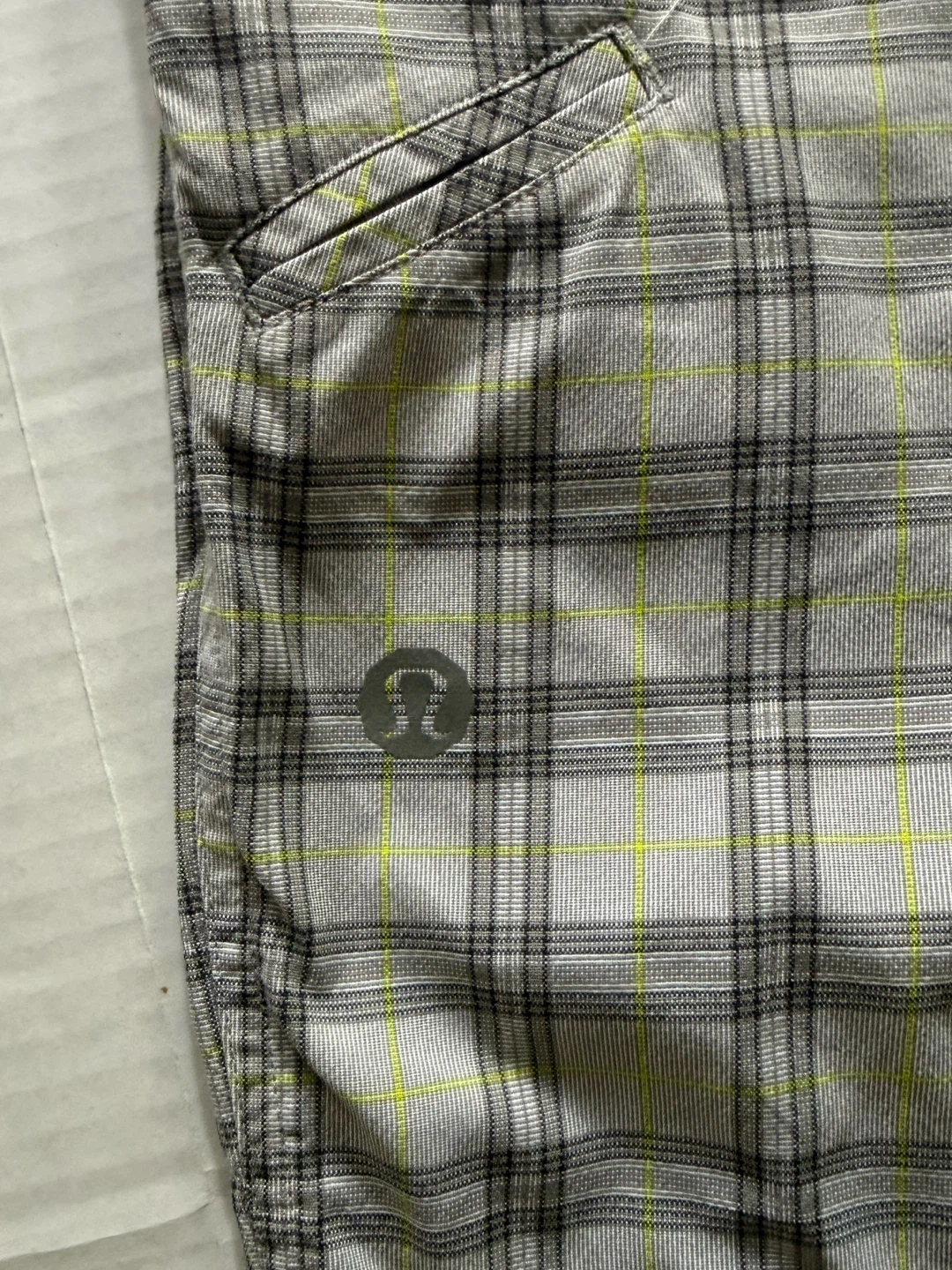 Lululemon Plaid Shorts - photo 2