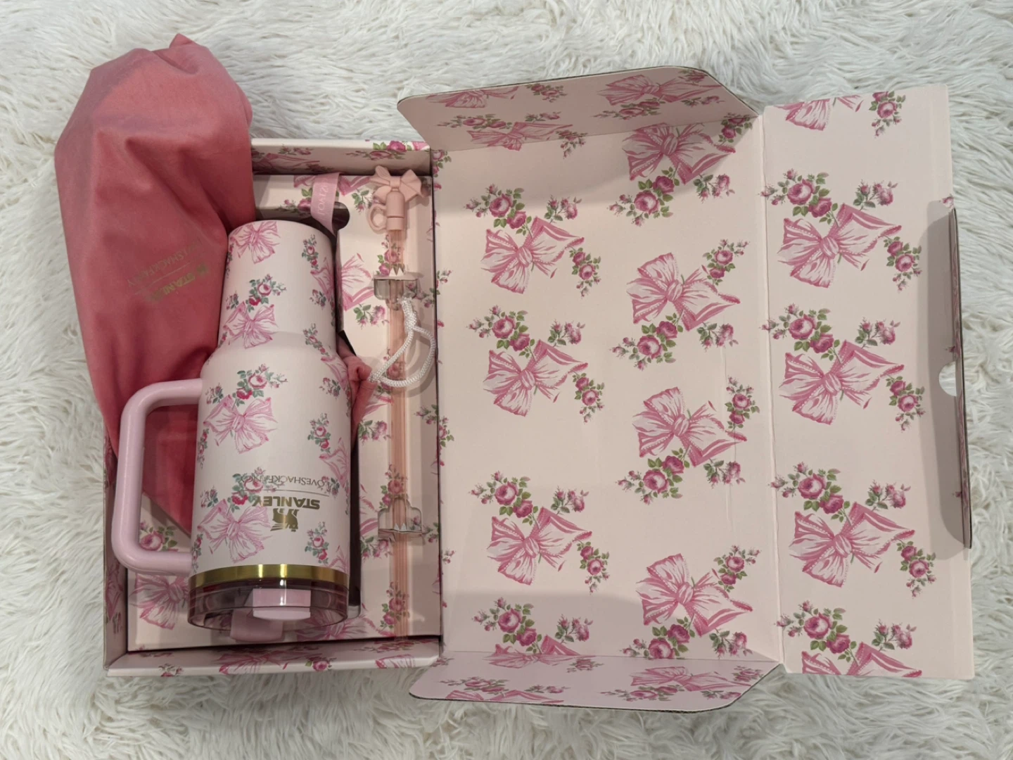 Stanley Quencher H2.0 FlowState Tumbler 40 oz - Pink Floral - photo 2