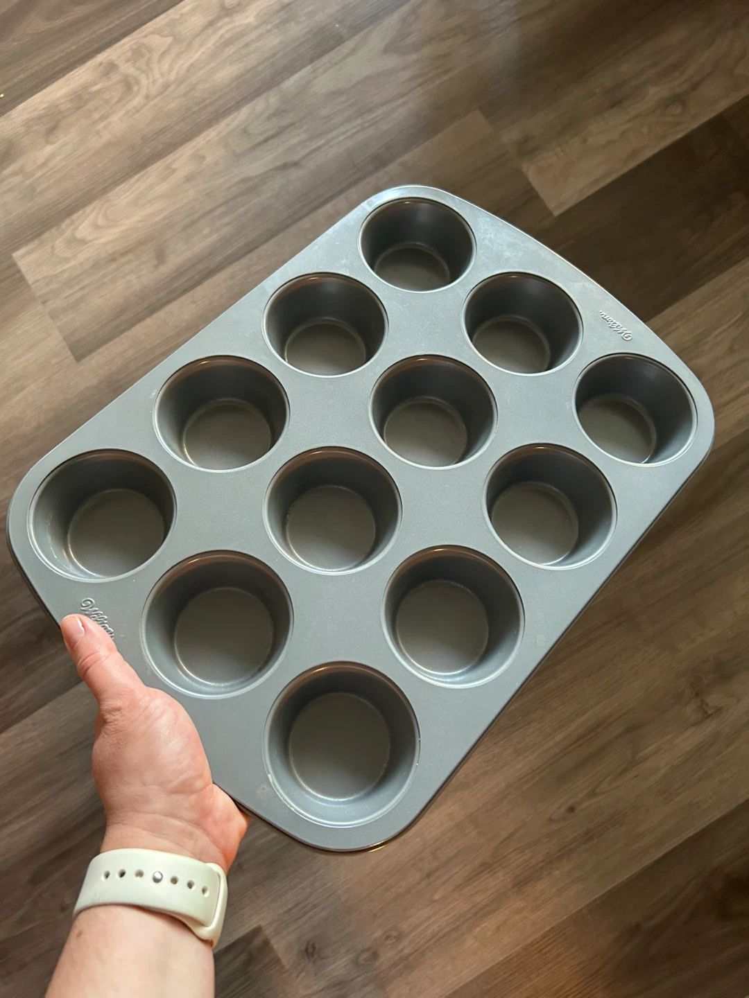 Wilton Muffin tin - photo 2