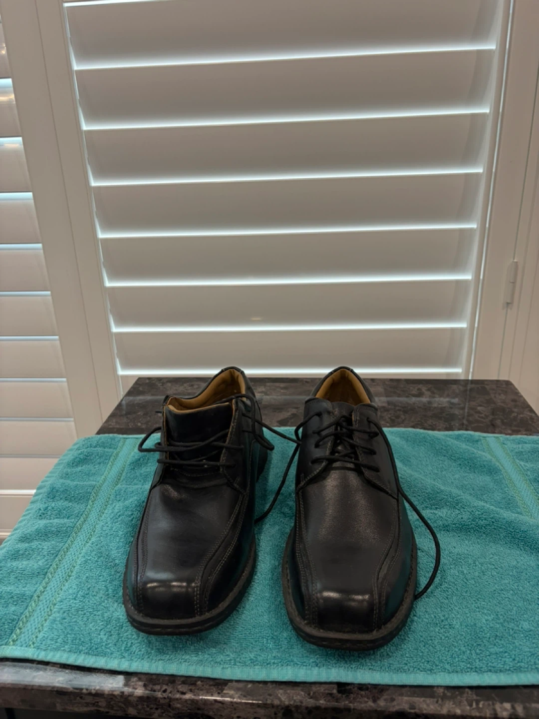 Men's Black Leather Dress Shoes - photo 2