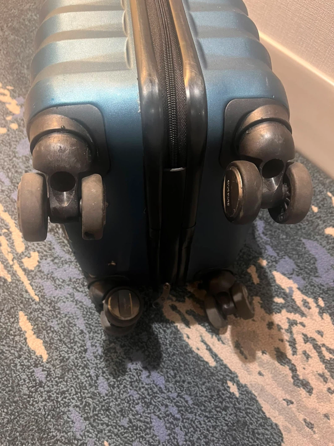 Samsonite Teal Hardside Spinner Carry-On Suitcase - photo 2