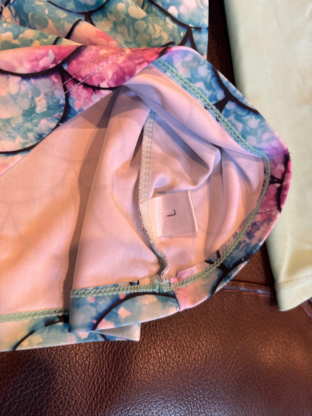 Girls Mermaid Scale Rash Guard Long Sleeve Shirt Size L - photo 2