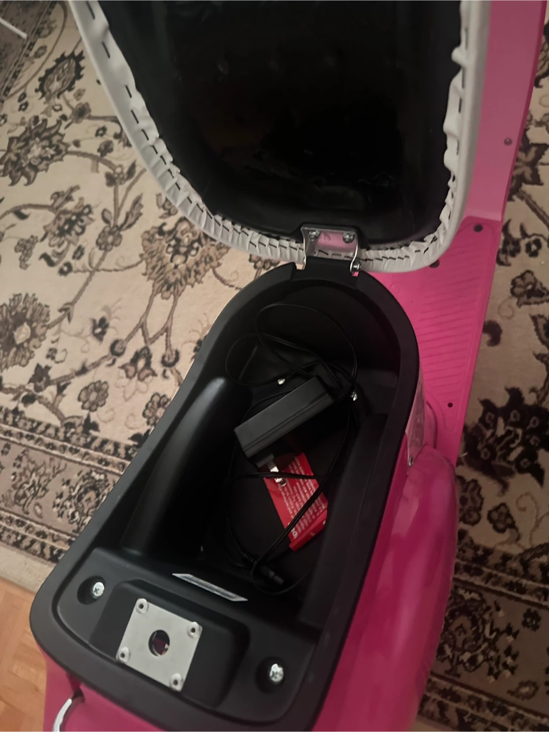 Electric Vespa Scooter - photo 3