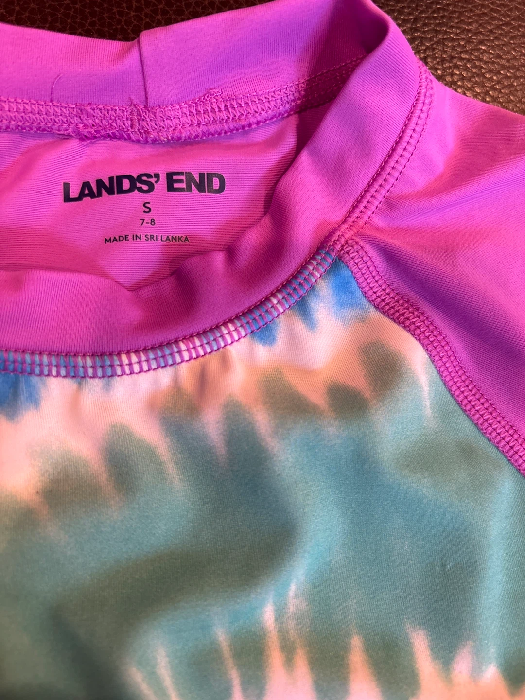 Lands' End Tie-Dye Rash Guard Shirt Size S (7-8) - photo 2