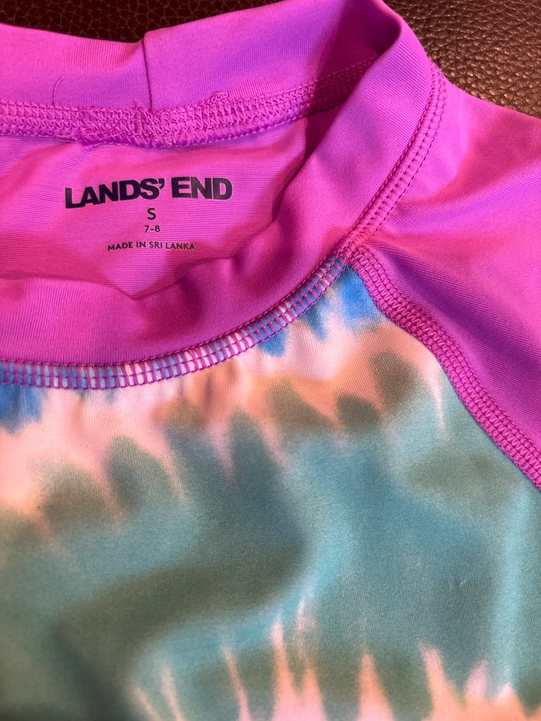Lands' End Tie-Dye Rash Guard Shirt Size S (7-8) - photo 2