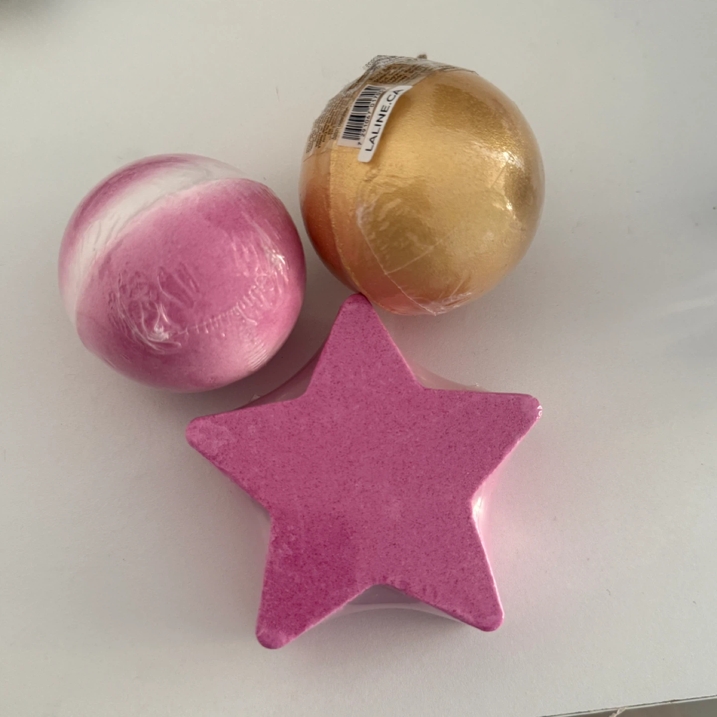 3 Laline Bath Bomb