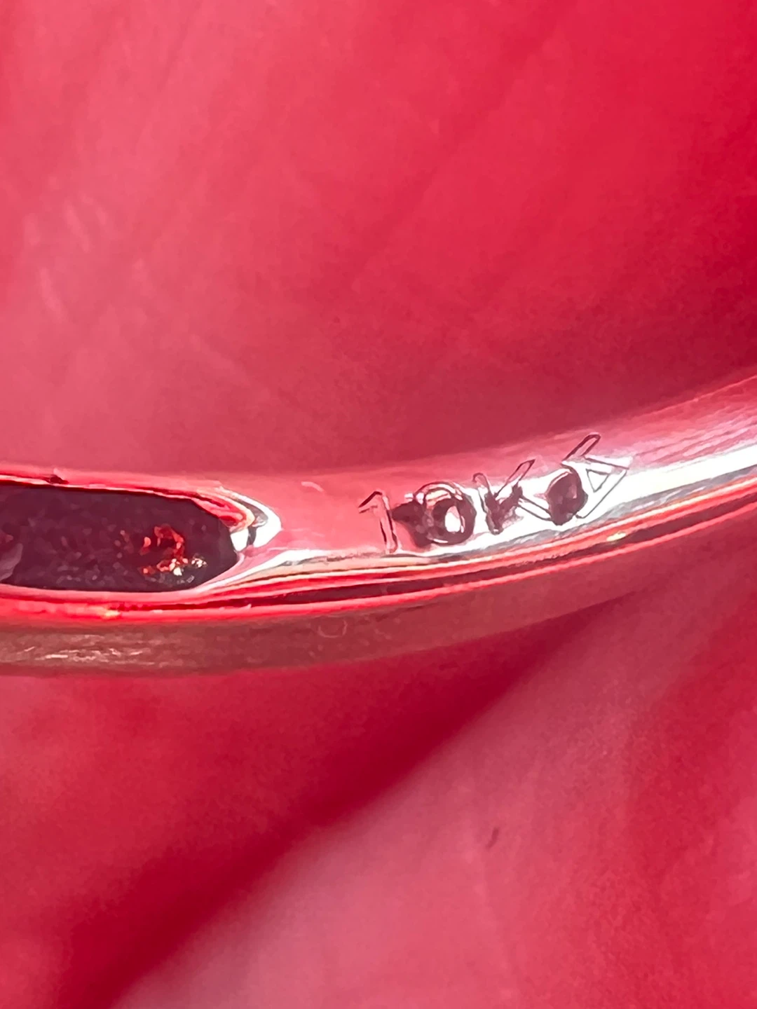 10K Gold Diamond Ring - photo 4