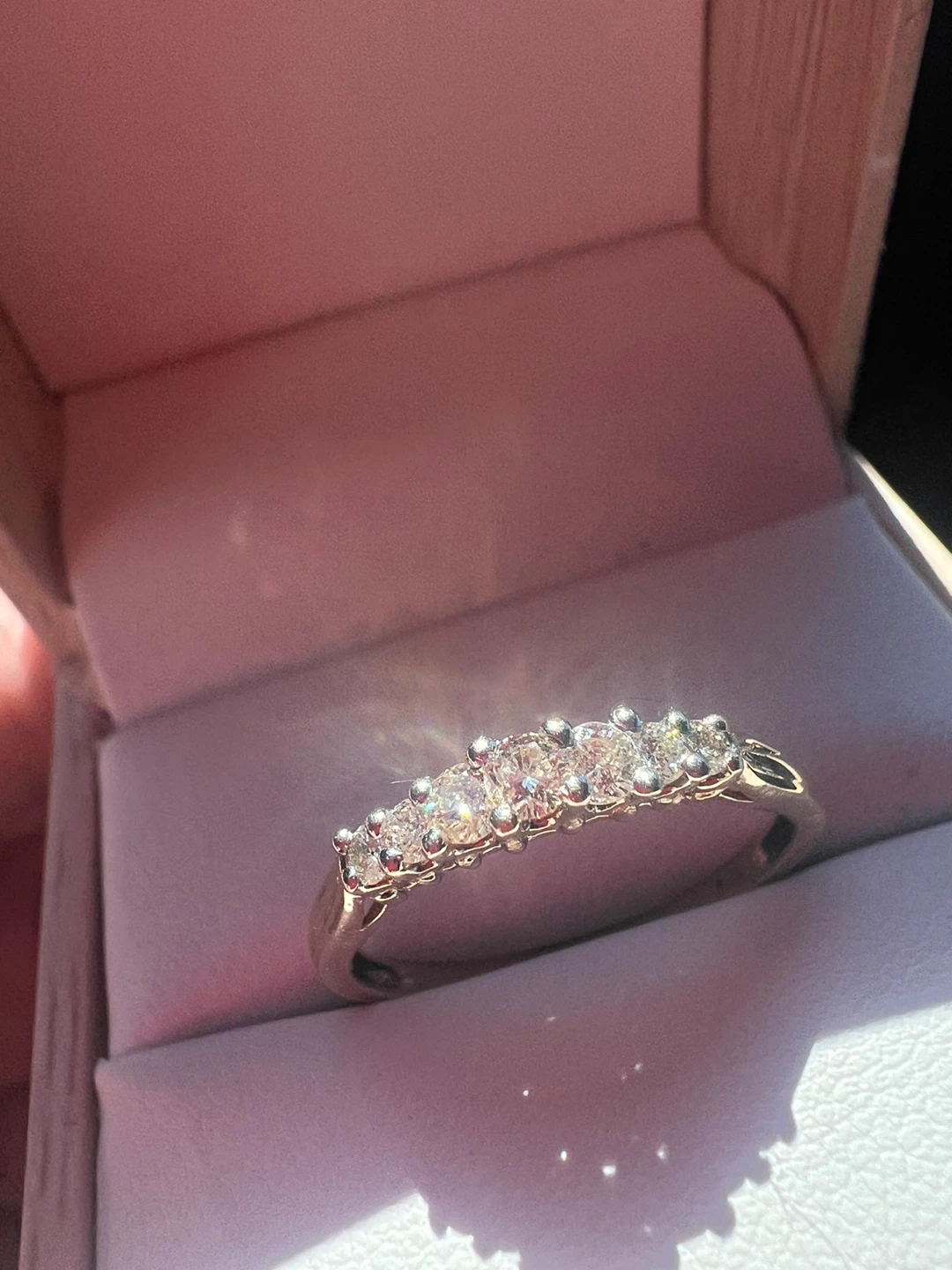 10K Gold Diamond Ring - photo 3