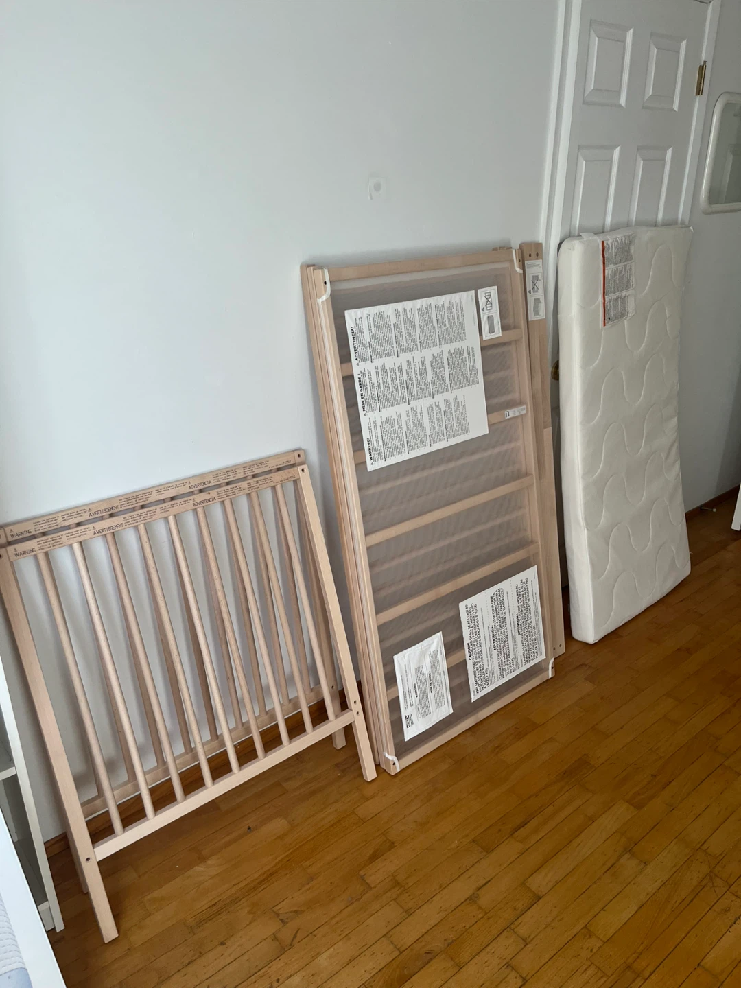 Baby crib - photo 4
