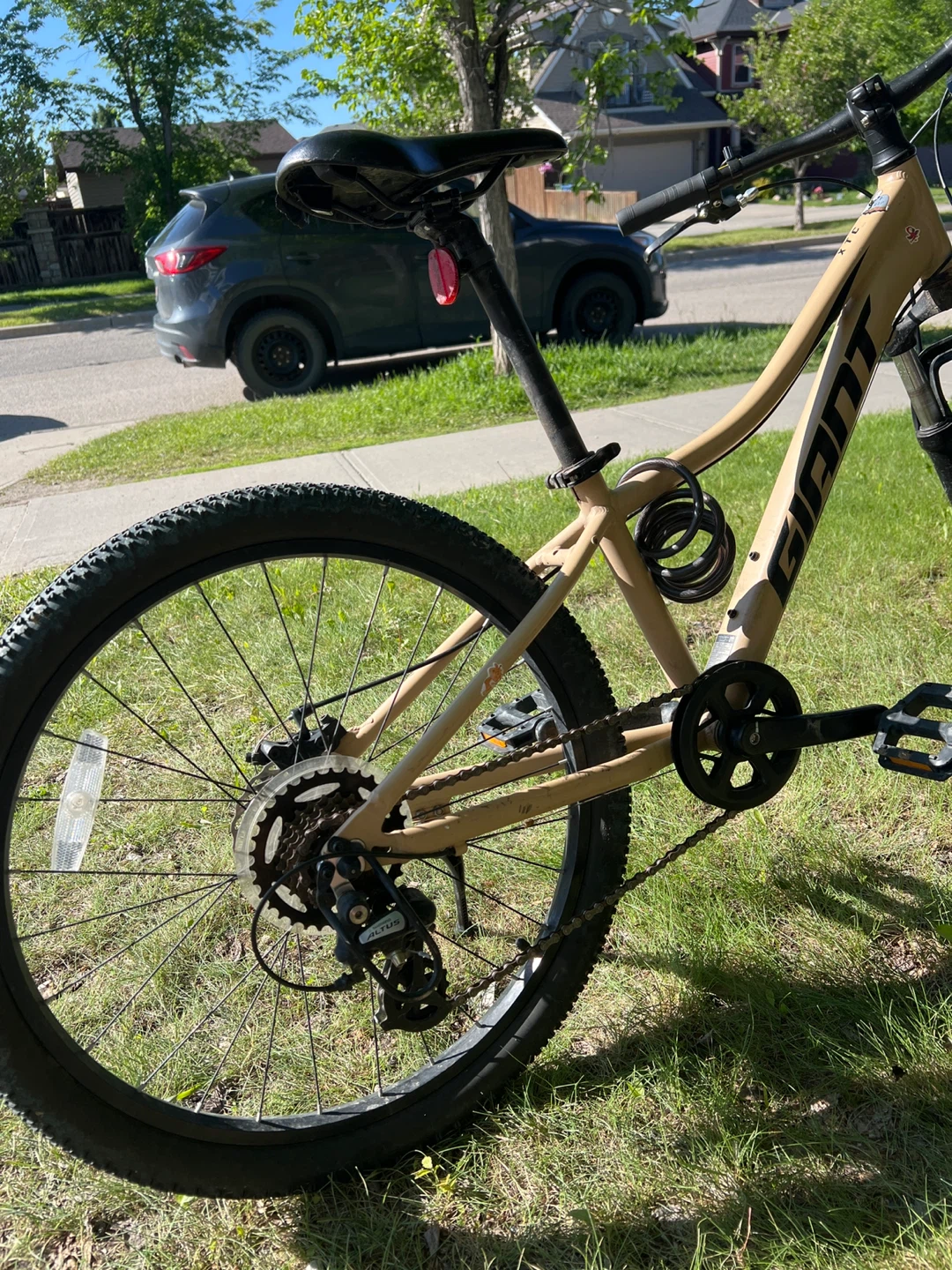 Giant XTC Mountain Bike - Tan