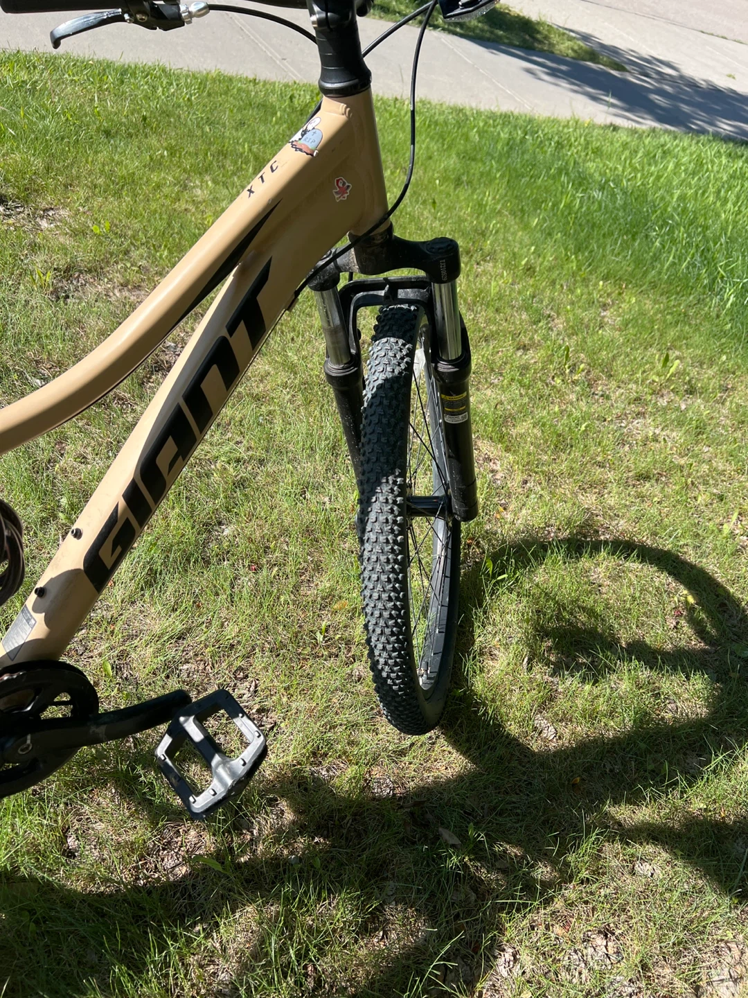 Giant XTC Mountain Bike - Tan - photo 3