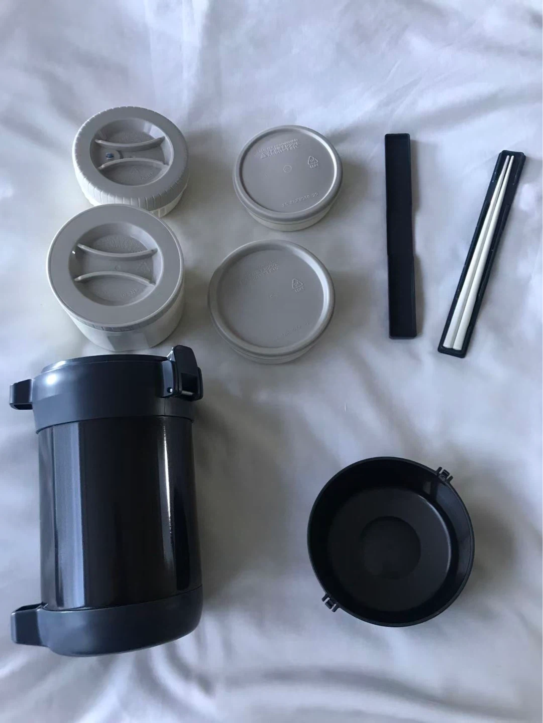 Thermos lunch container with chopsticks and bag - photo 3