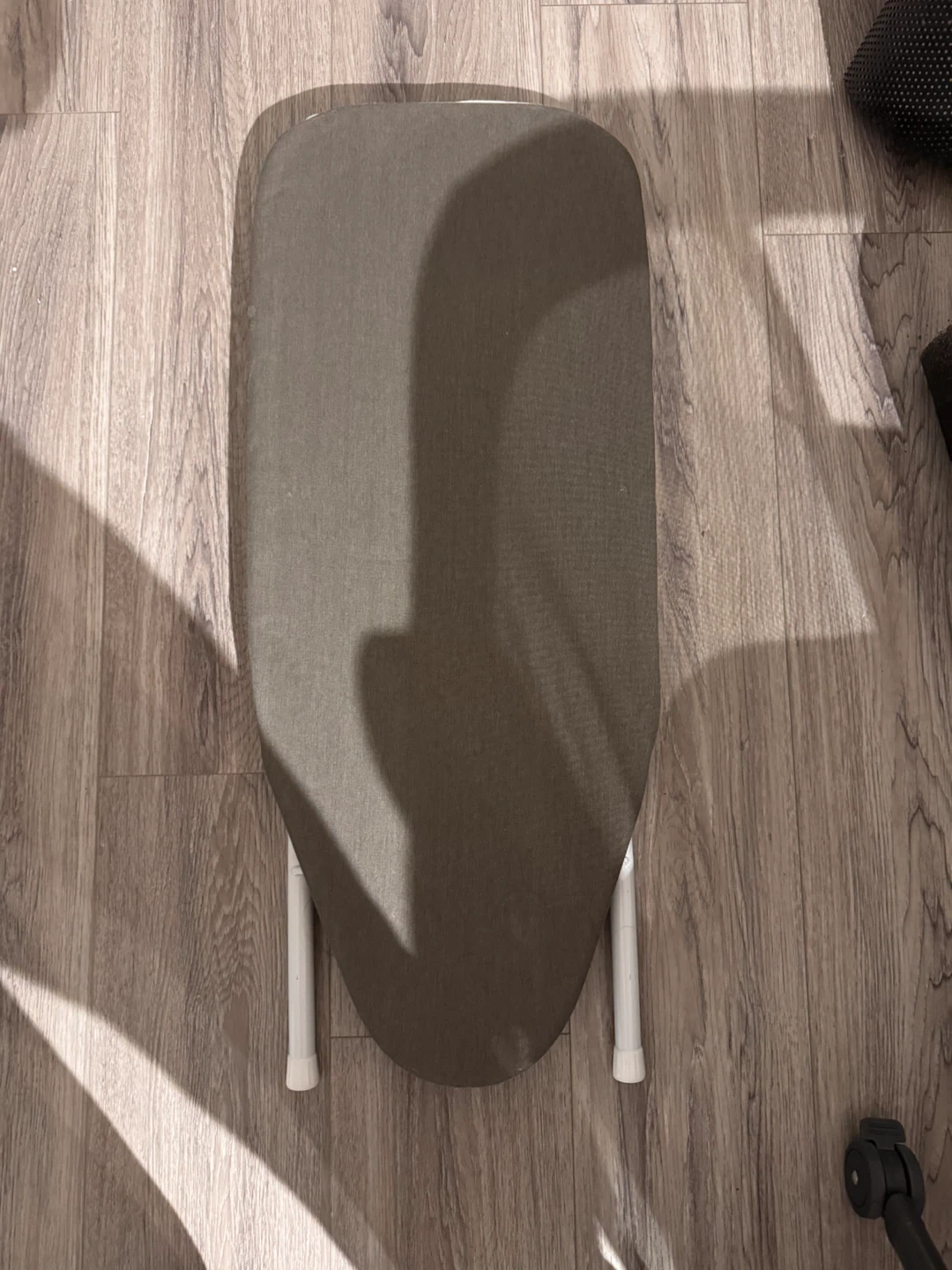 Tabletop Ironing Board