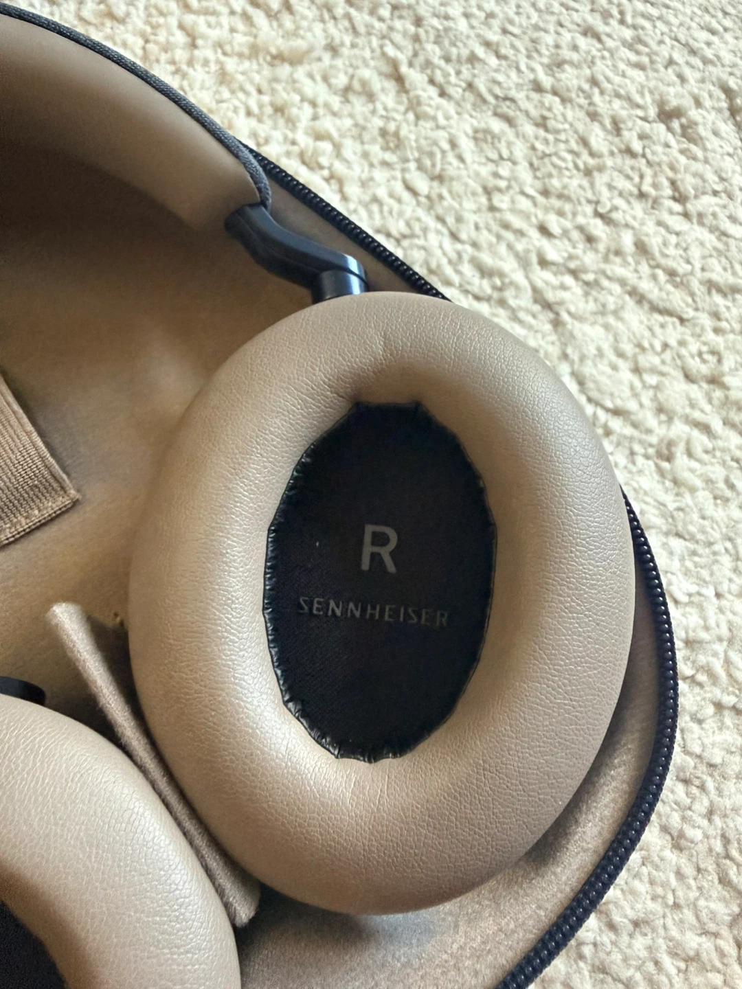 Sennheiser MOMENTUM 4 Over-Ear Headphones - Denim - photo 5