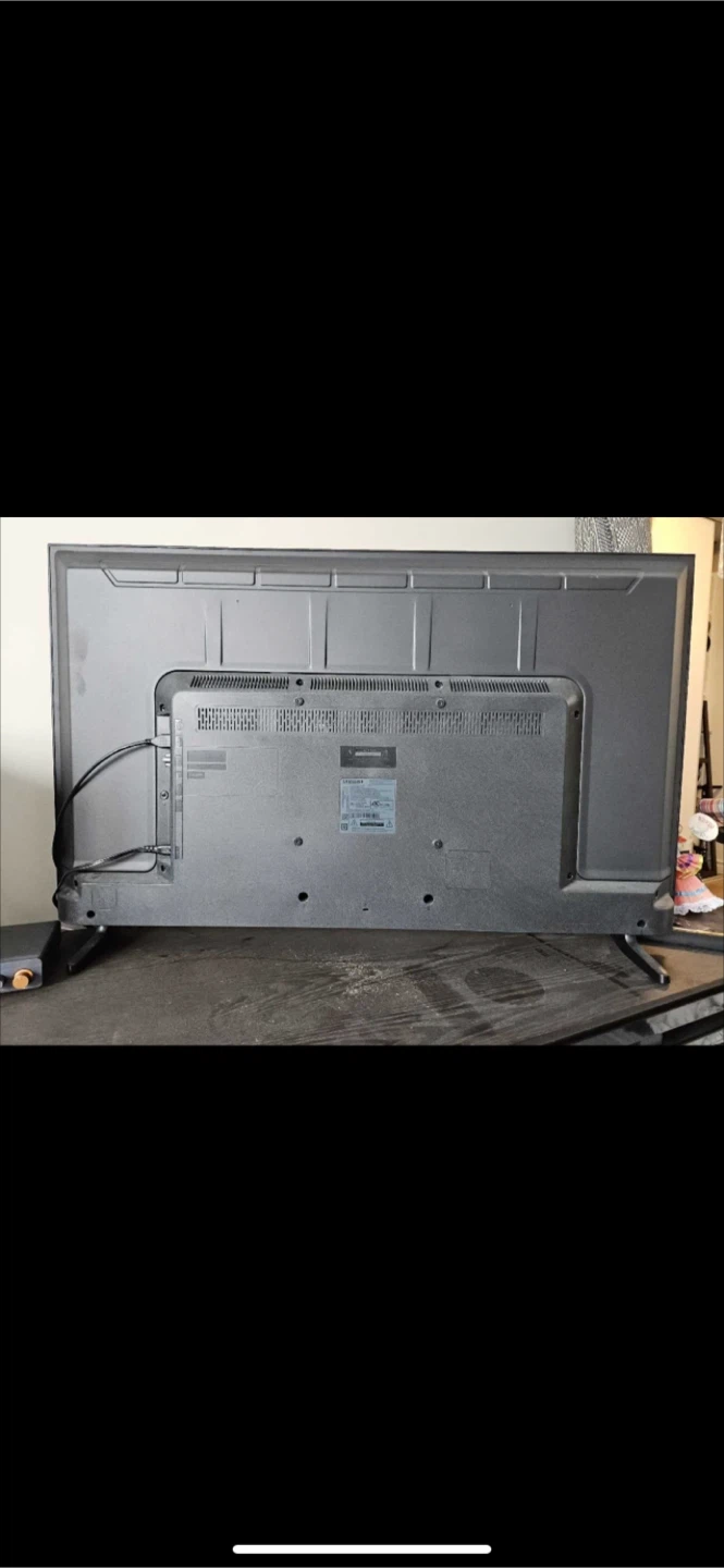 Samsung 43" Smart TV - photo 3