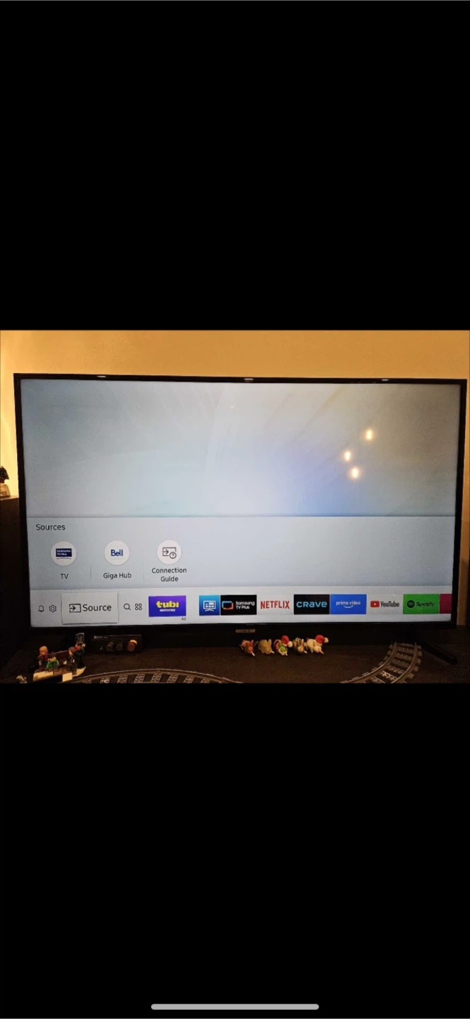 Samsung 43" Smart TV