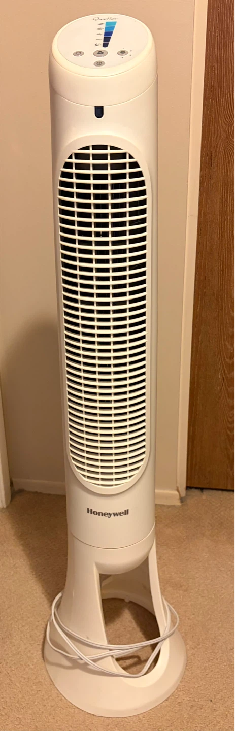 Honeywell White Tower Fan