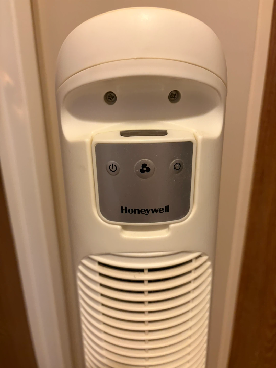 Honeywell White Tower Fan - photo 2