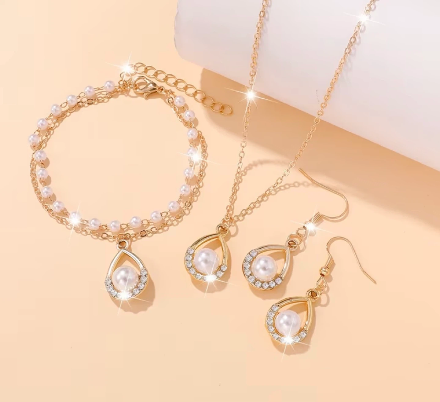 New Necklace, Bracelet & Earrings Set - photo 5