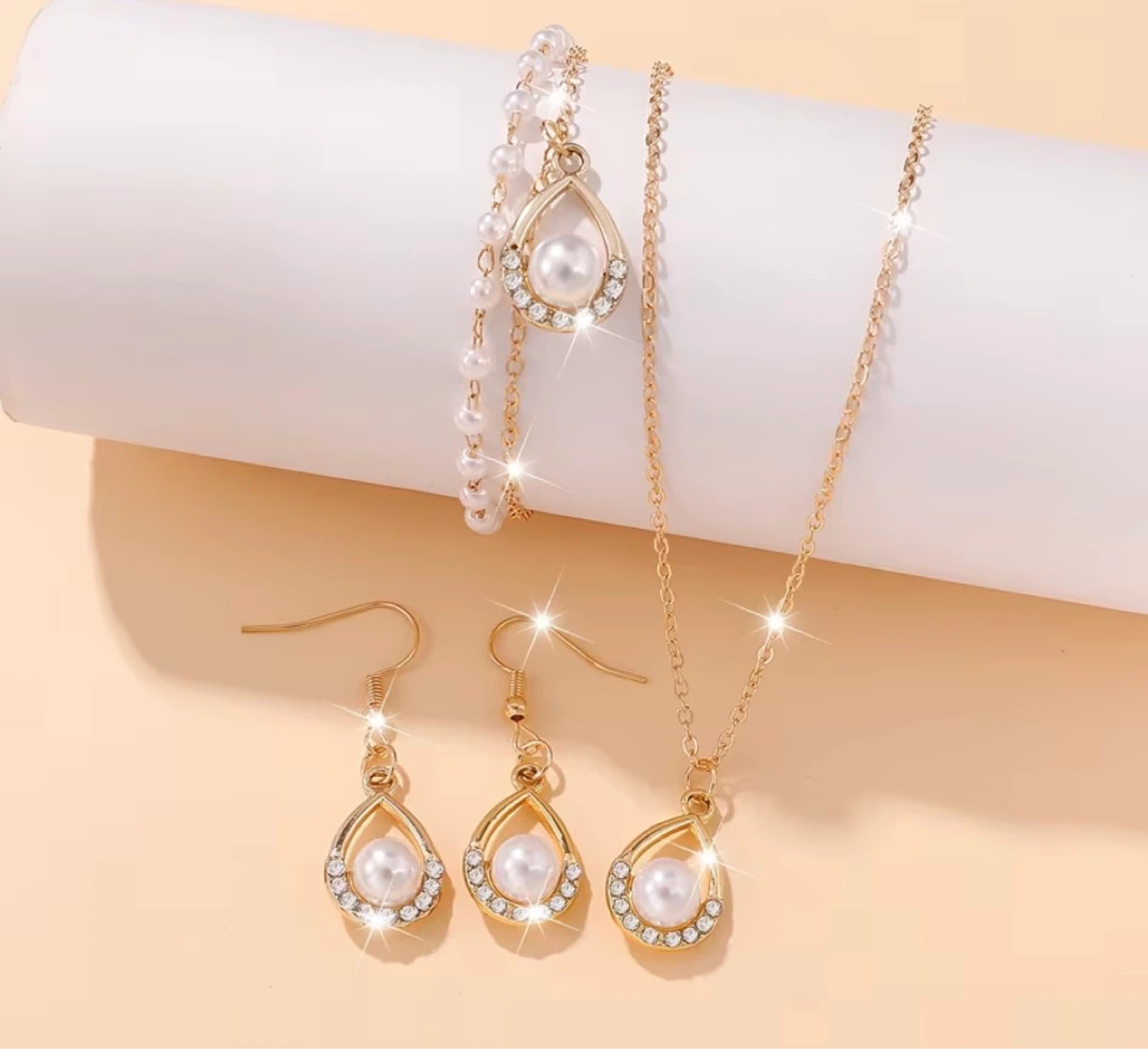 New Necklace, Bracelet & Earrings Set - photo 2